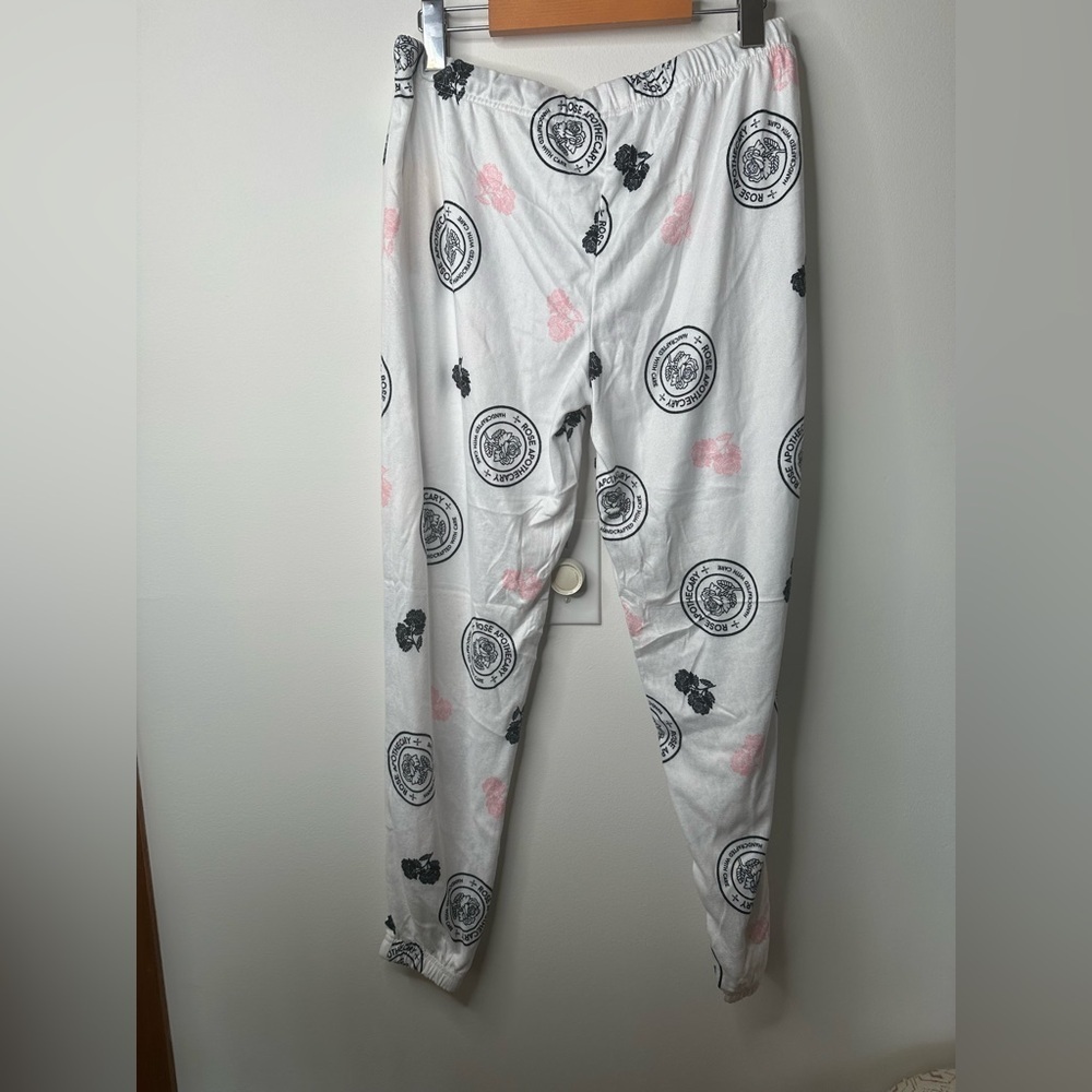 Schitt’s Creek Rose Apothecary Lounge Pants Size Small – White with Black & Pink - Picture 8 of 9